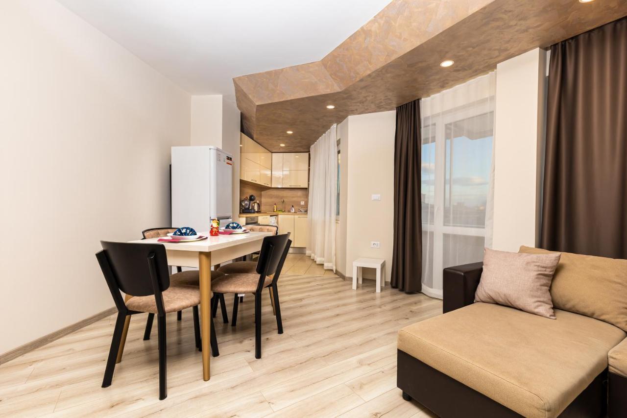 Sunny 1Bd Apartment In Old Town By Flat Mаnager Plovdiv Exteriör bild